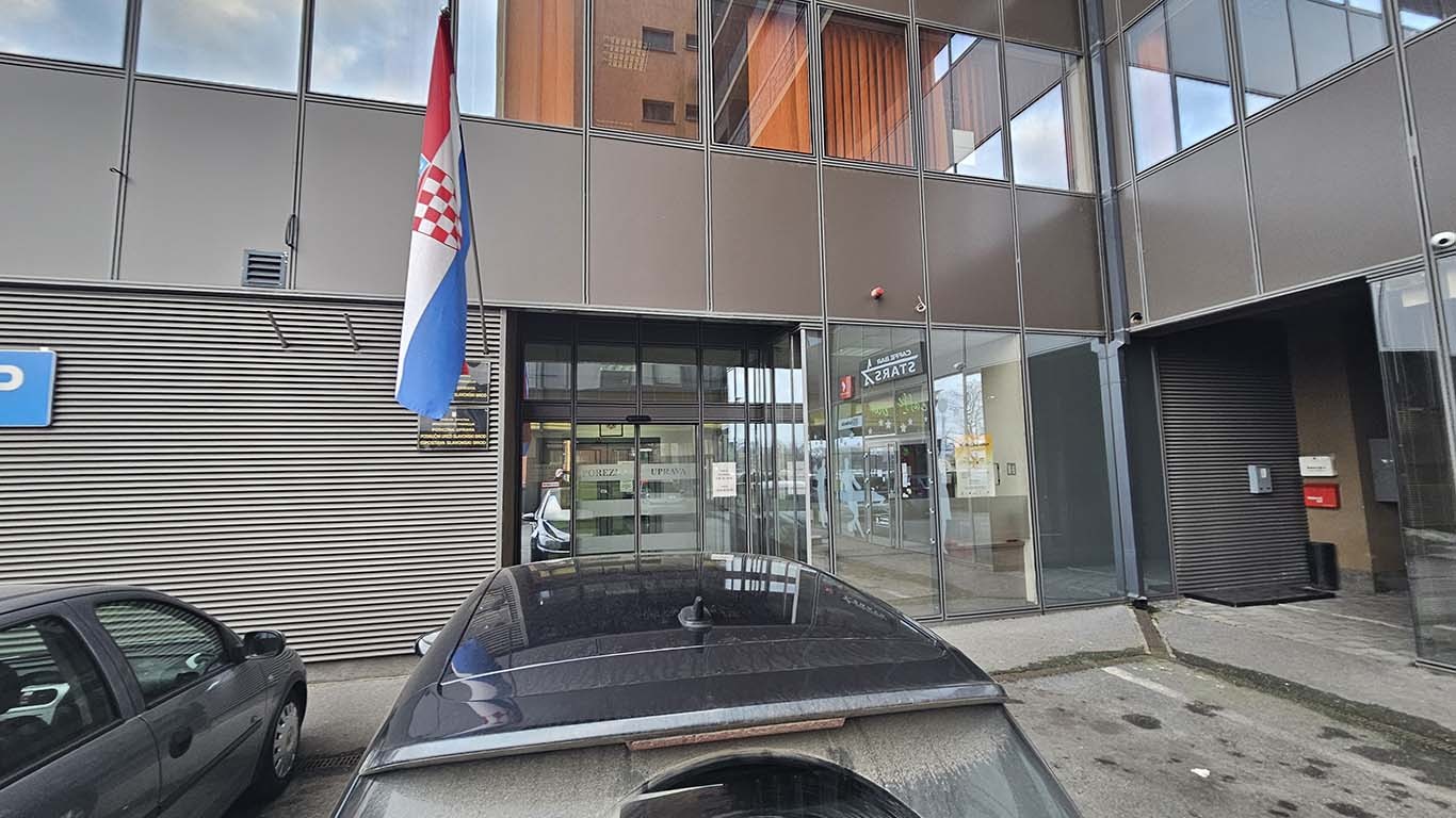 Porezna upozorila građane